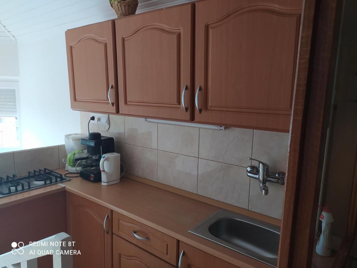Apartmanhaz Gabriella Harkany Ngoại thất bức ảnh
